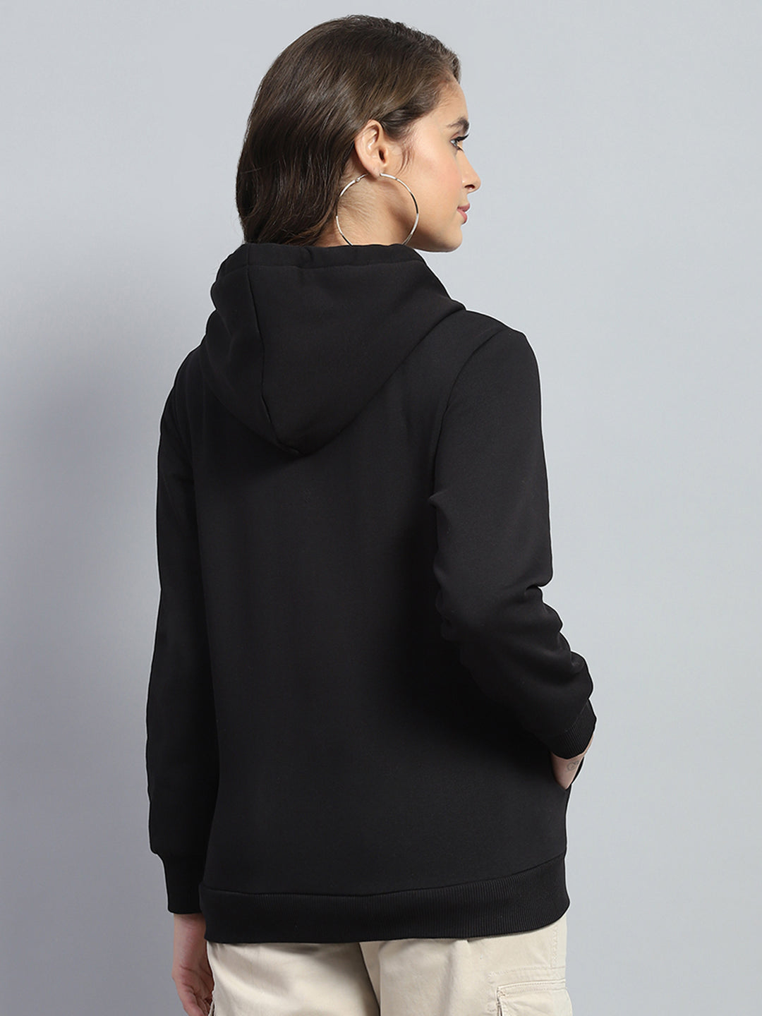 Women Black Solid Hooded Full Sleeve Sweatshirt