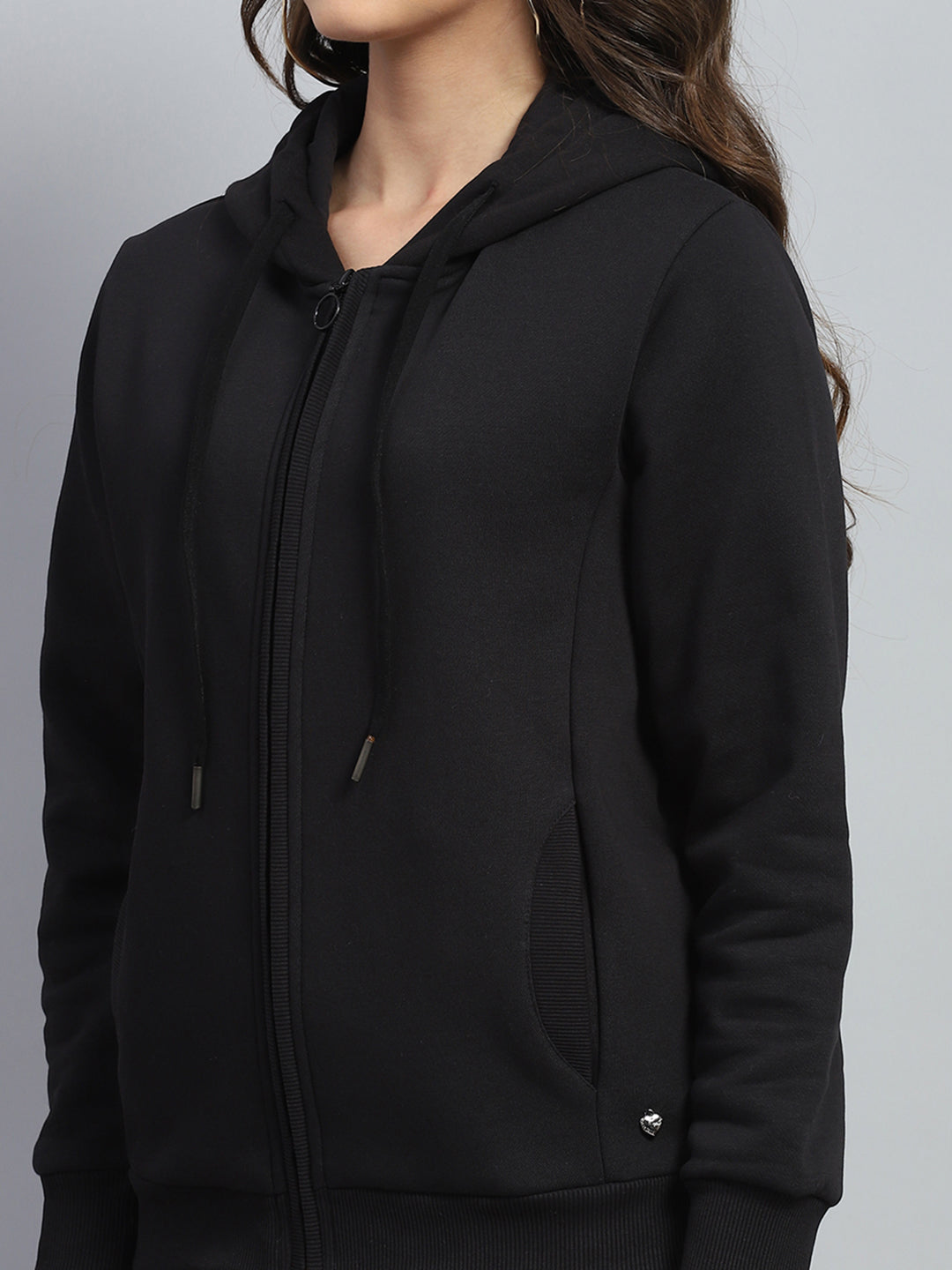 Women Black Solid Hooded Full Sleeve Sweatshirt