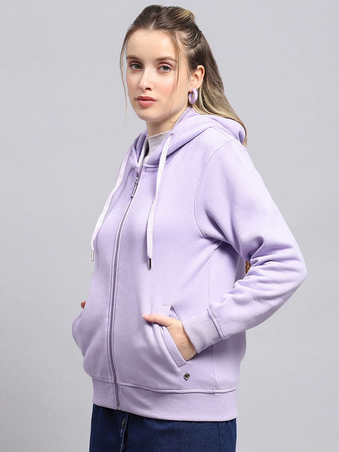 Women Purple Solid Hooded Full Sleeve Sweatshirt