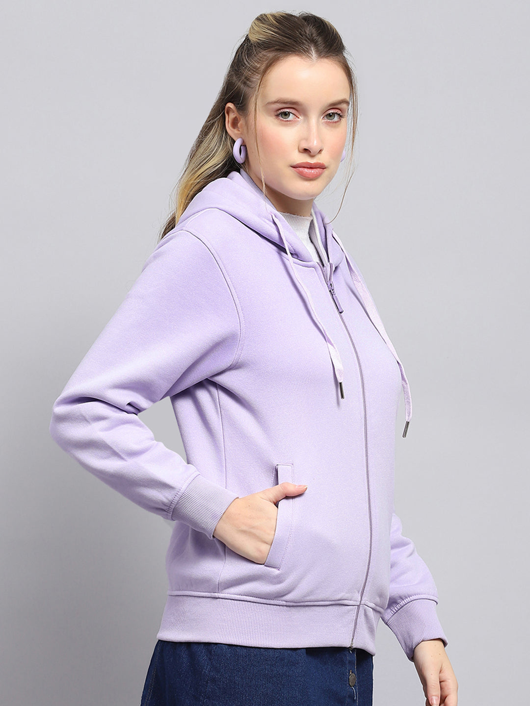 Women Purple Solid Hooded Full Sleeve Sweatshirt