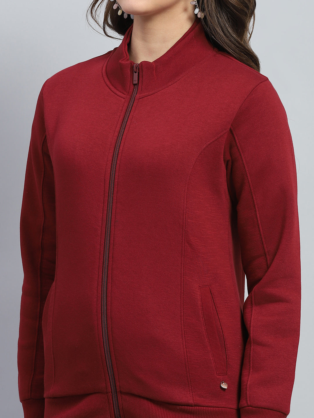 Women Maroon Solid Mock Neck Full Sleeve Sweatshirt