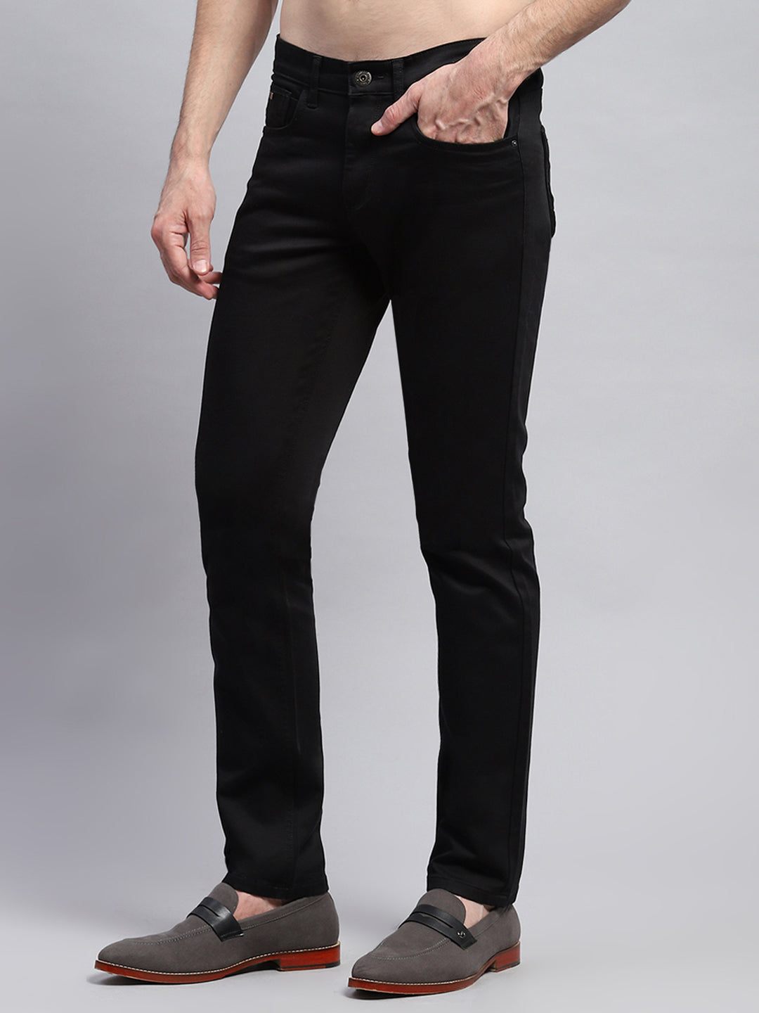 Men Black Solid Regular Fit Trouser