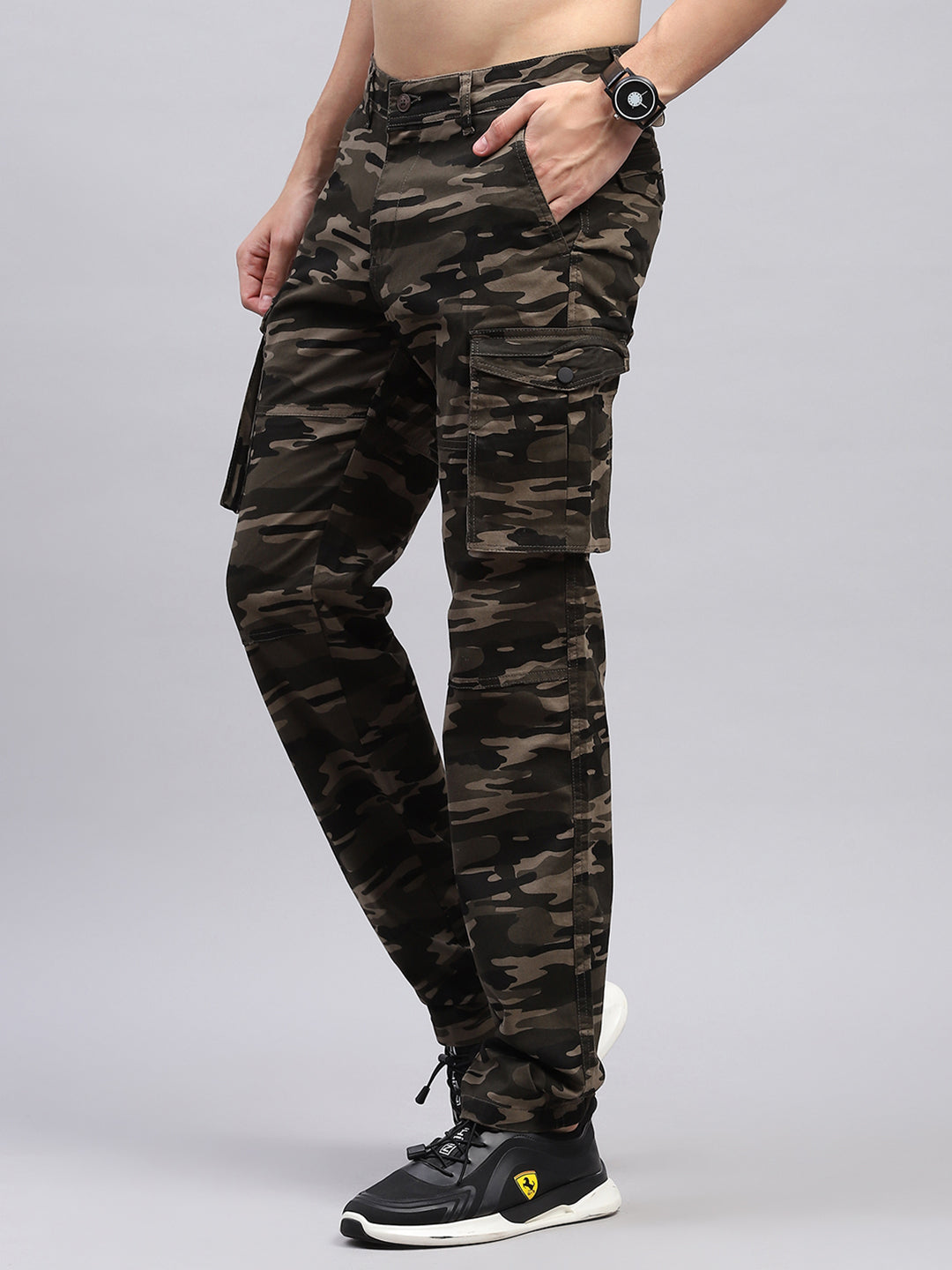 Men Olive Printed Cargo Cargo