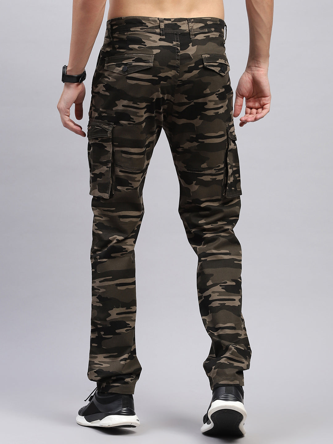 Men Olive Printed Cargo Cargo