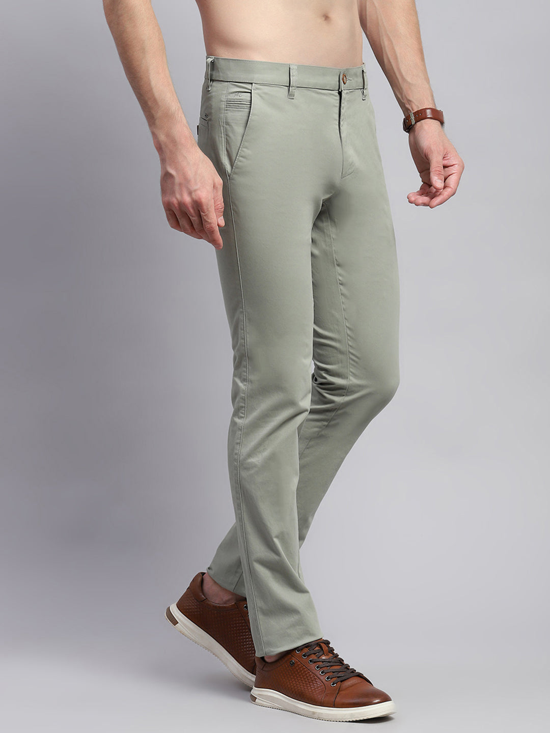 Men Green Solid Regular Fit Trouser