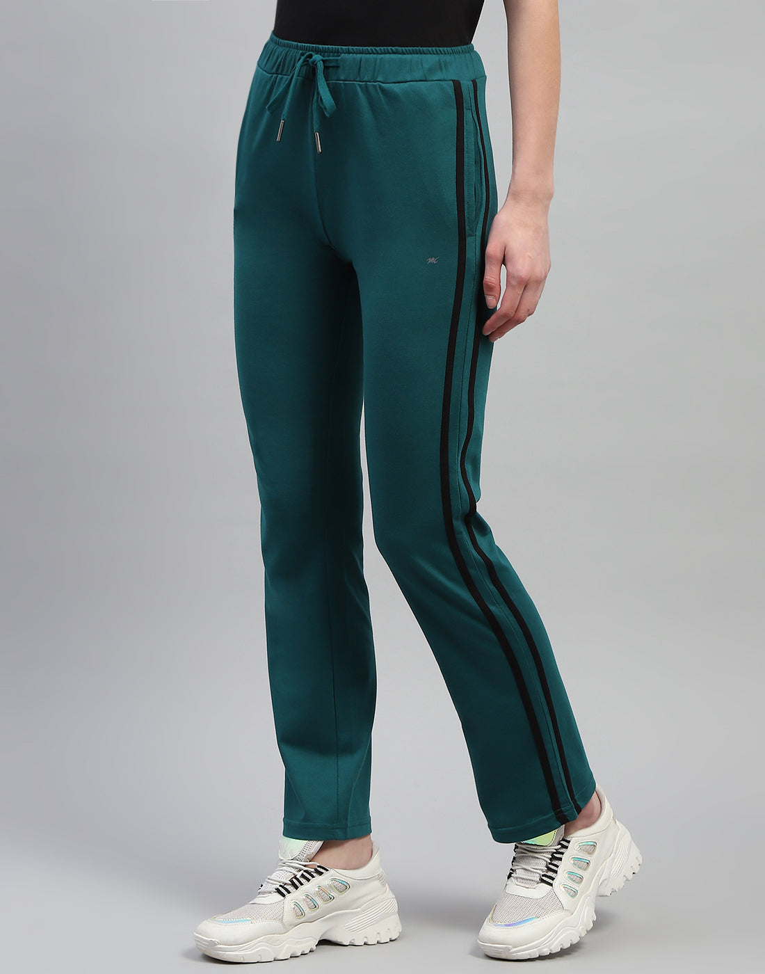 Women Green Solid Regular Fit Lower