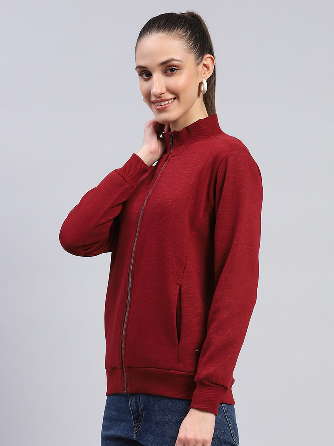 Women Maroon Solid Mock Neck Full Sleeve Sweatshirt