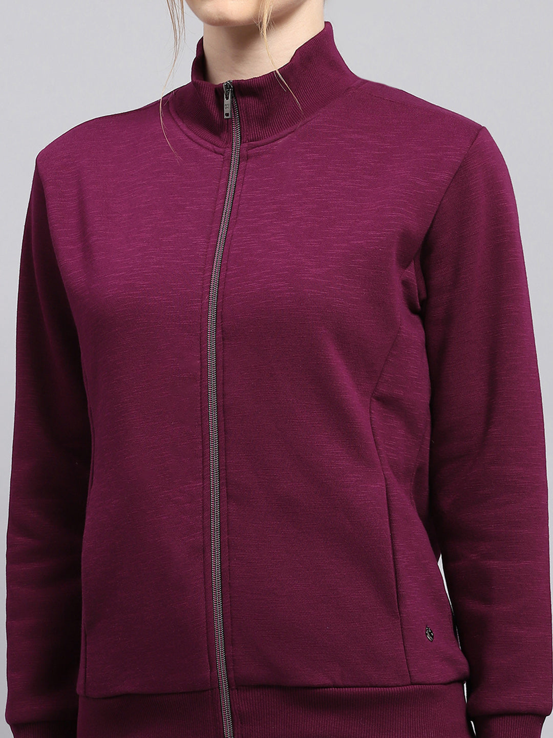 Women Burgundy Solid Mock Neck Full Sleeve Sweatshirt