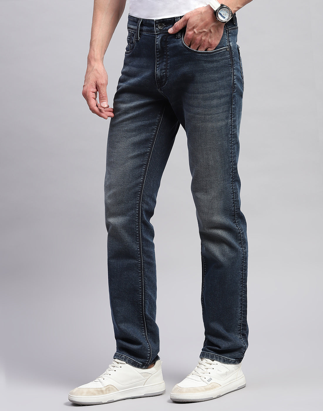 Men Blue Light Wash Straight Fit Denim