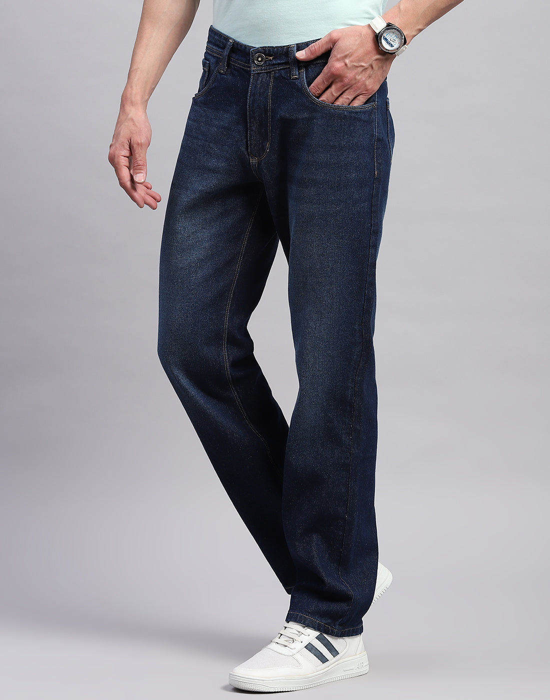 Men Blue Light Wash Regular Fit Denim