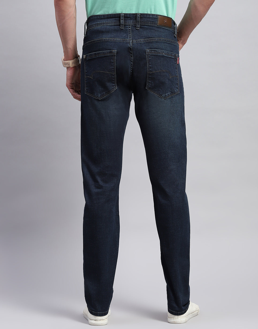 Men Blue Light Wash Straight Fit Denim