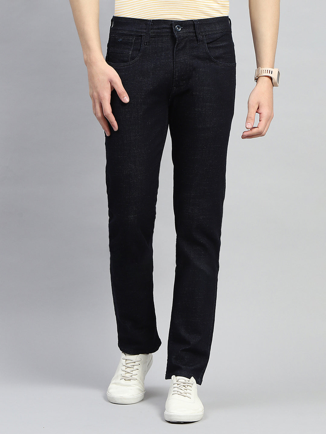 Men Dark Blue Solid Narrow Fit Denim