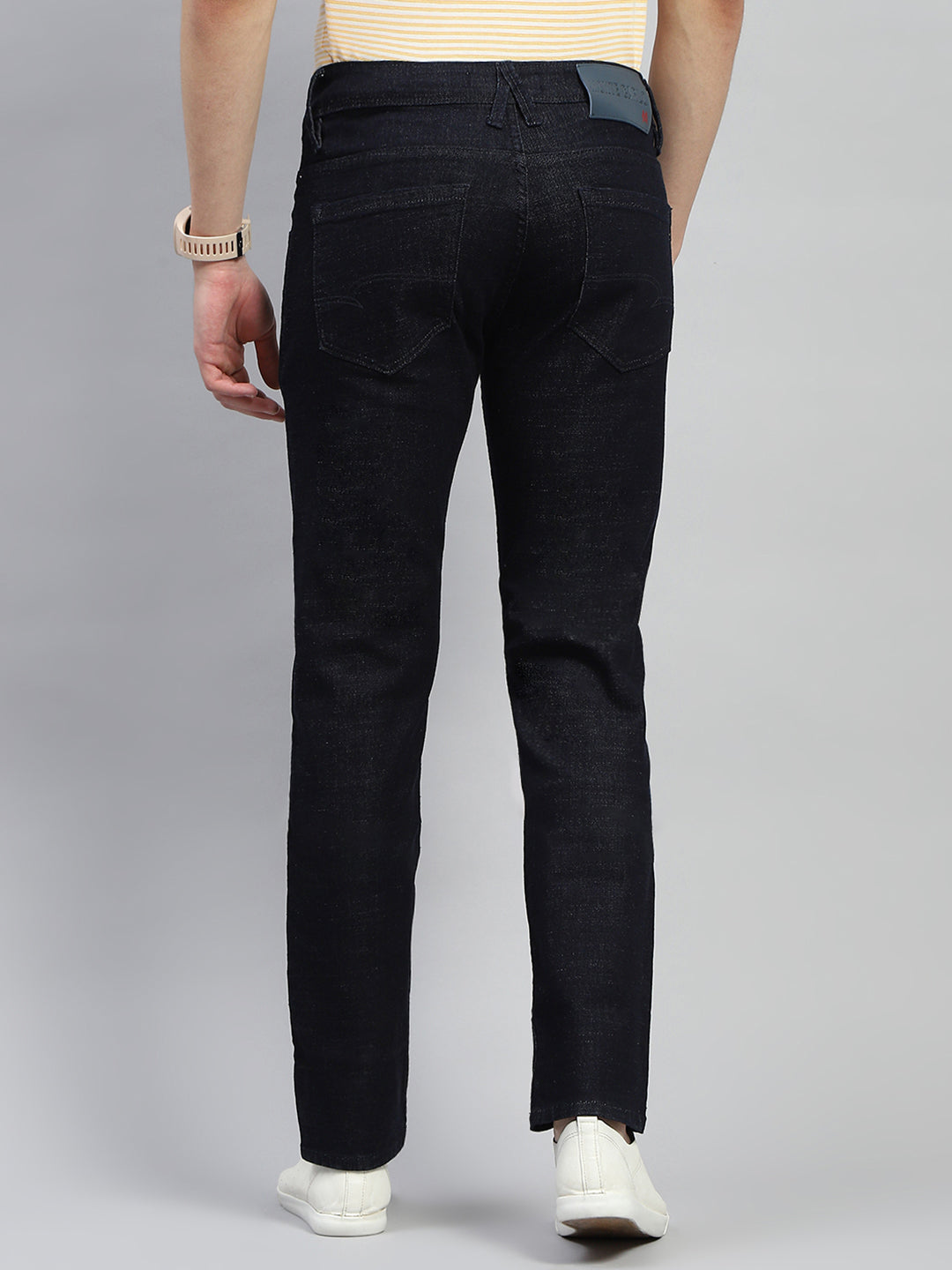 Men Dark Blue Solid Narrow Fit Denim