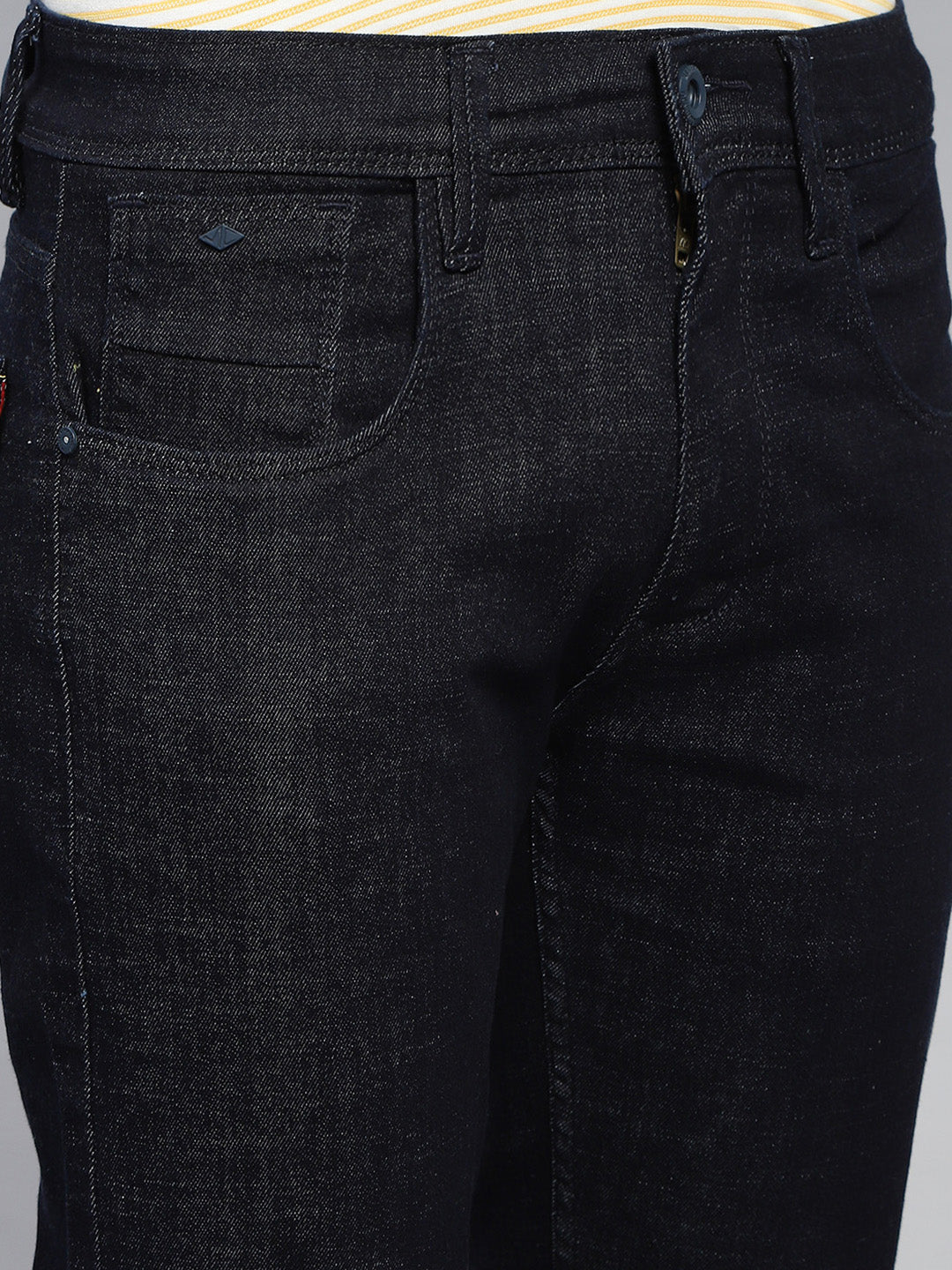 Men Dark Blue Solid Narrow Fit Denim