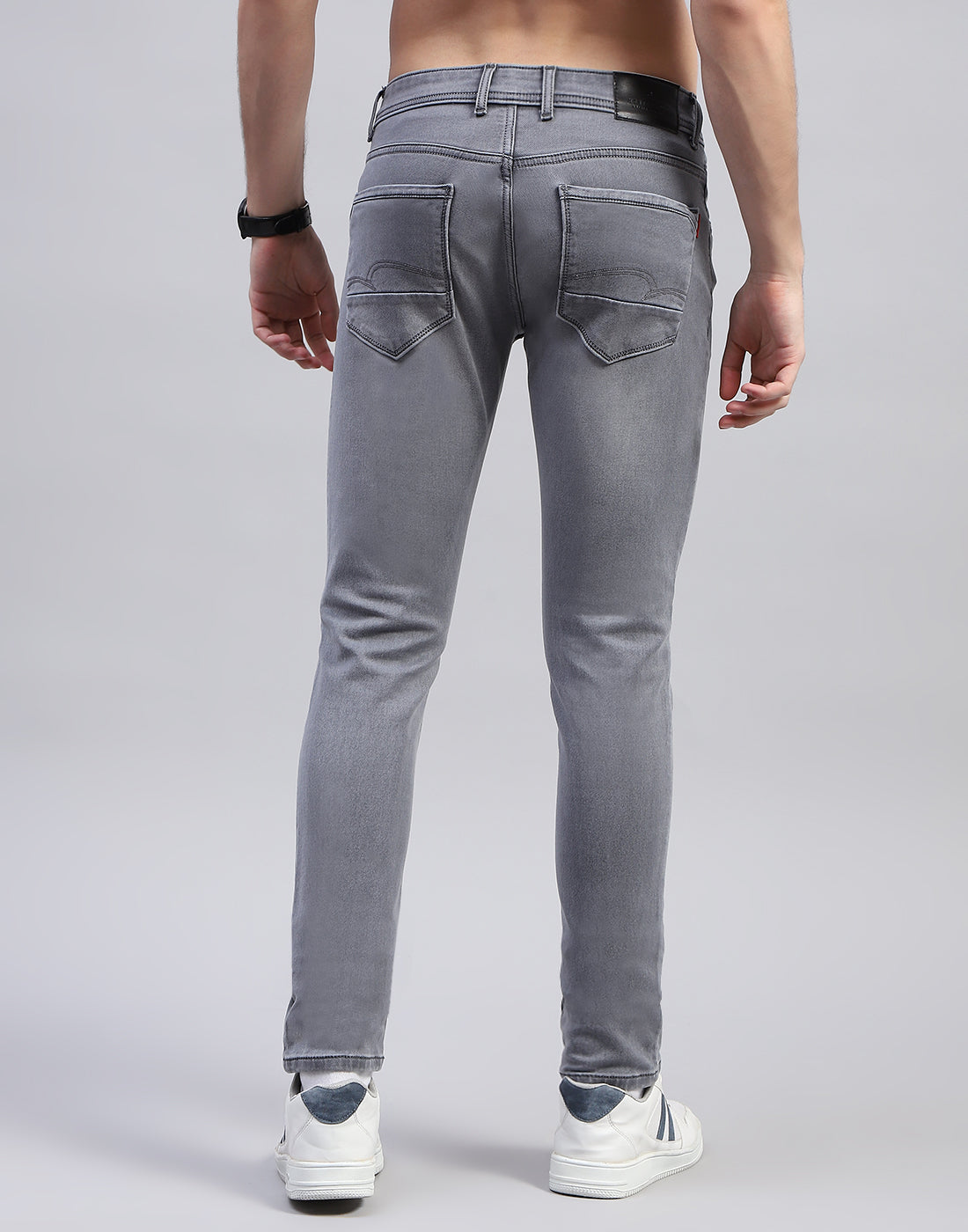 Men Grey Solid Skinny Fit Denim