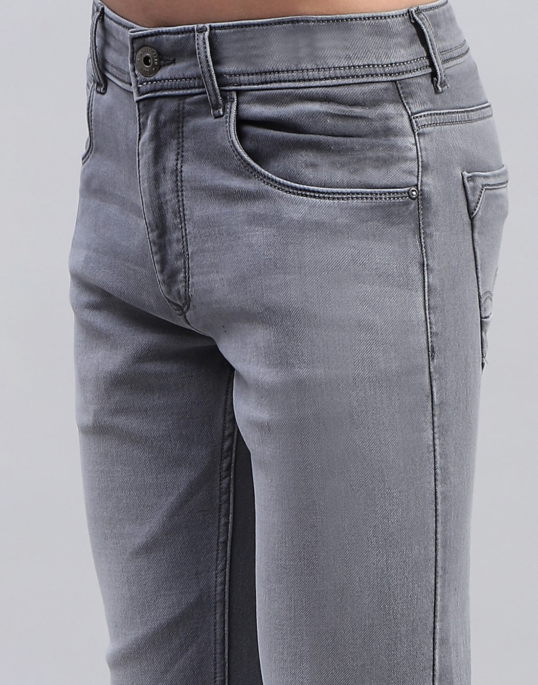 Men Grey Solid Skinny Fit Denim