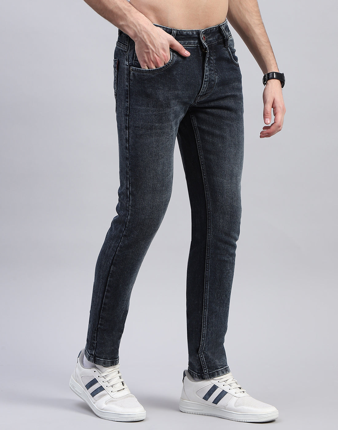 Men Blue Solid Skinny Fit Denim