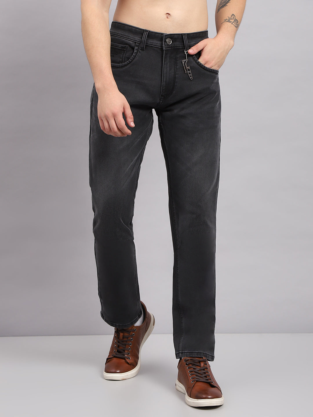 Men Grey Solid Straight Fit Denim