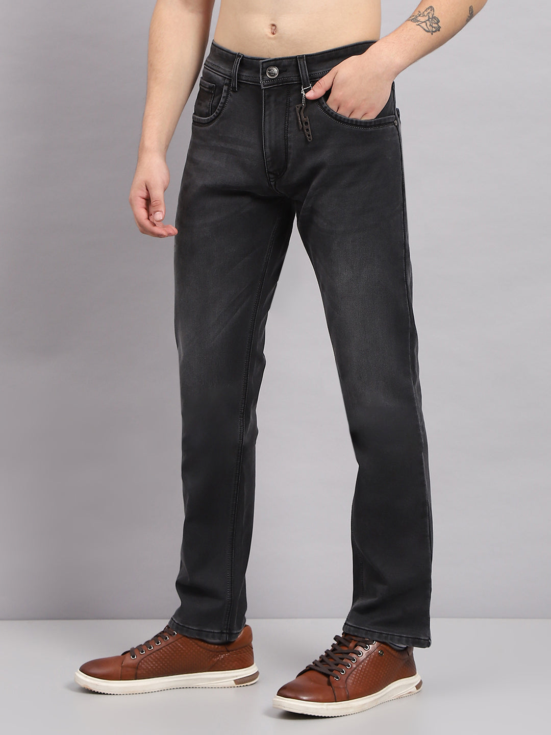 Men Grey Solid Straight Fit Denim