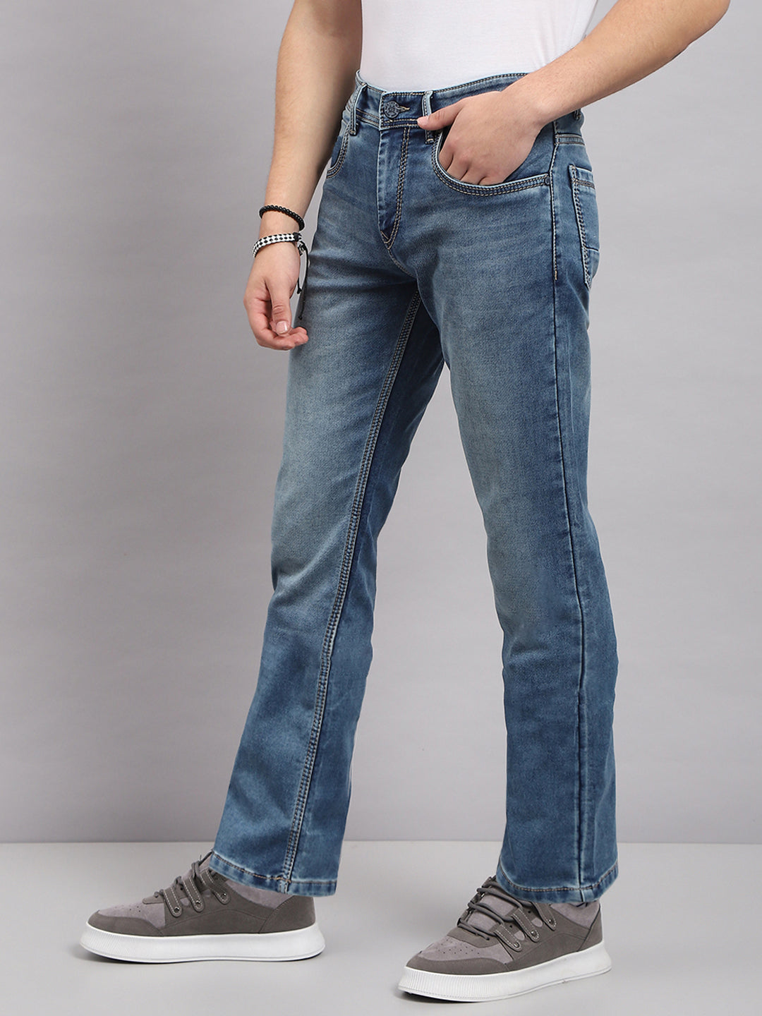 Men Blue Solid Bootcut Denim