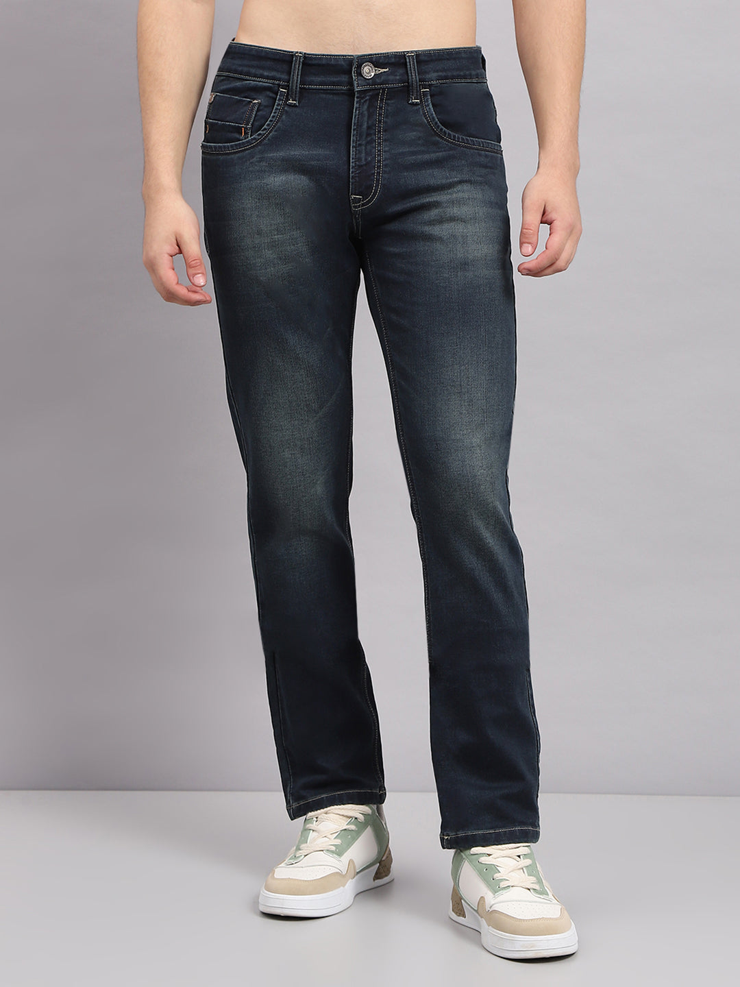 Men Blue Solid Narrow Fit Denim