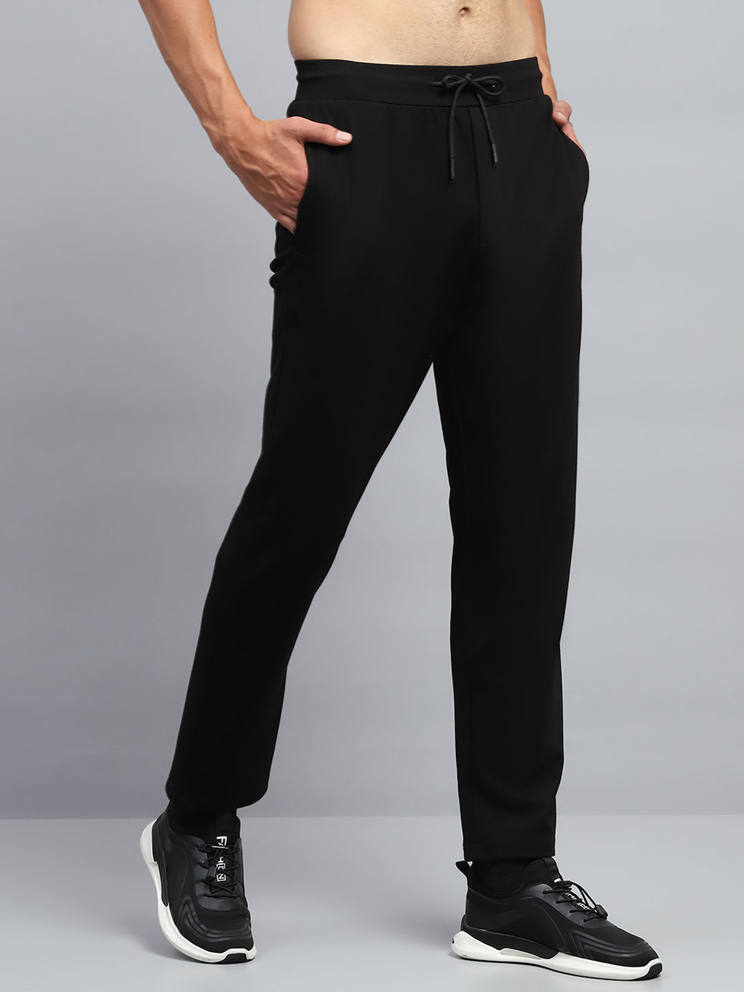 Men Black Solid Regular Fit Lower