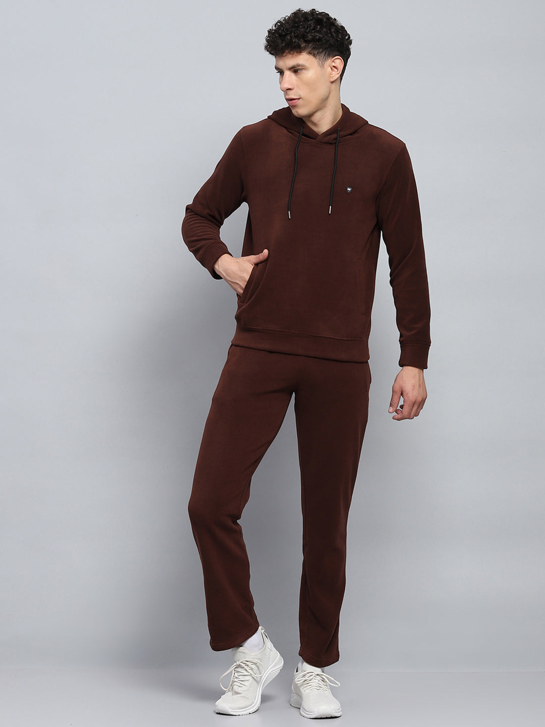 Men Brown Solid Hooded Full Sleeve Winter Tracksuit