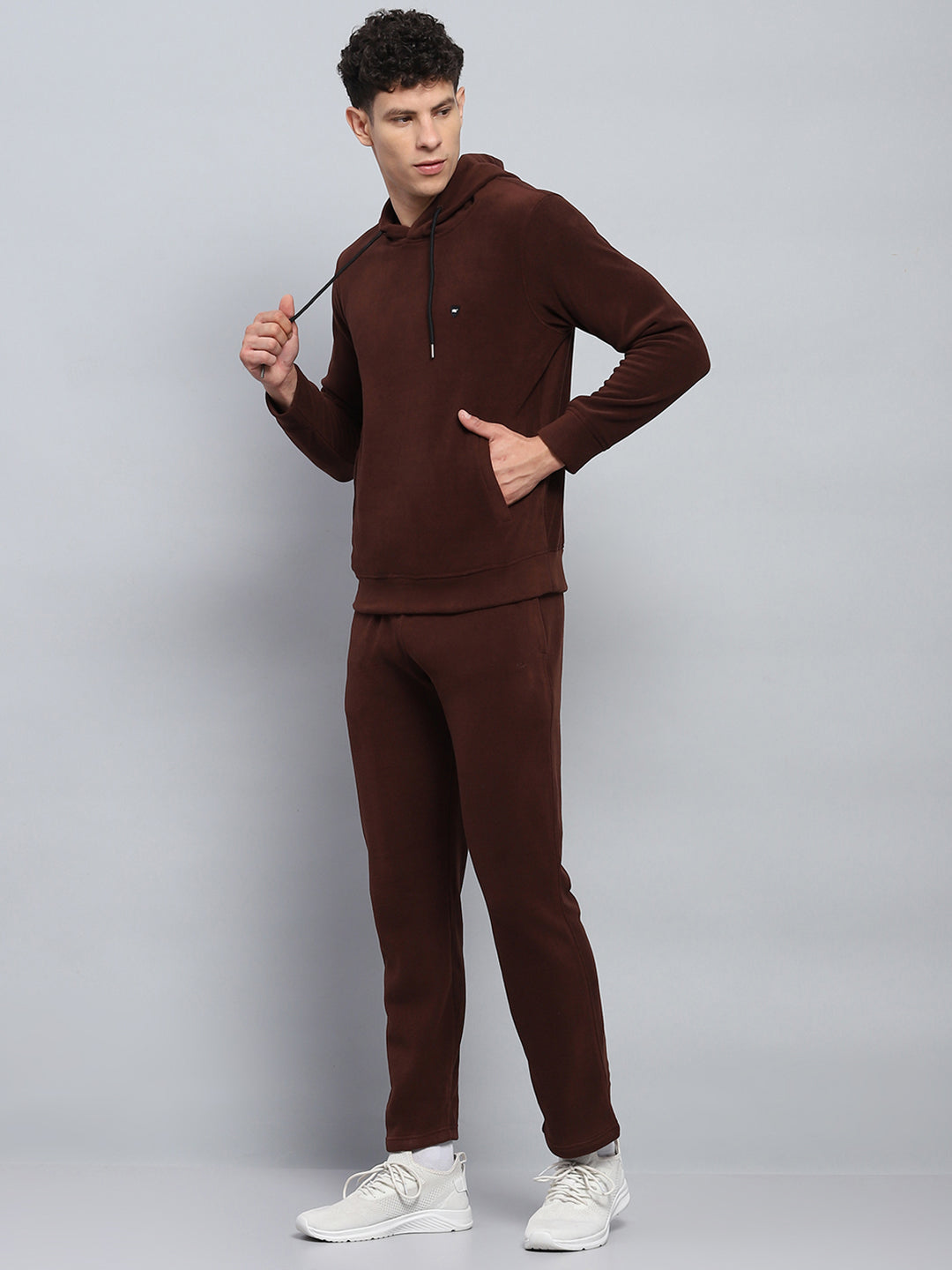 Men Brown Solid Hooded Full Sleeve Winter Tracksuit