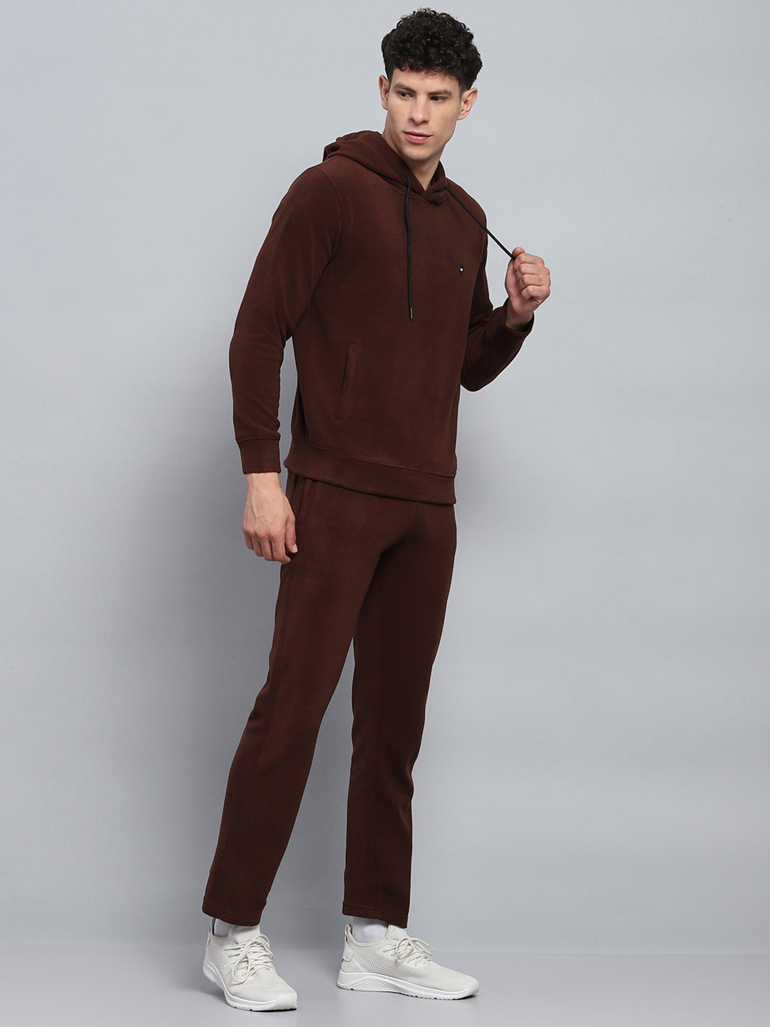 Men Brown Solid Hooded Full Sleeve Winter Tracksuit