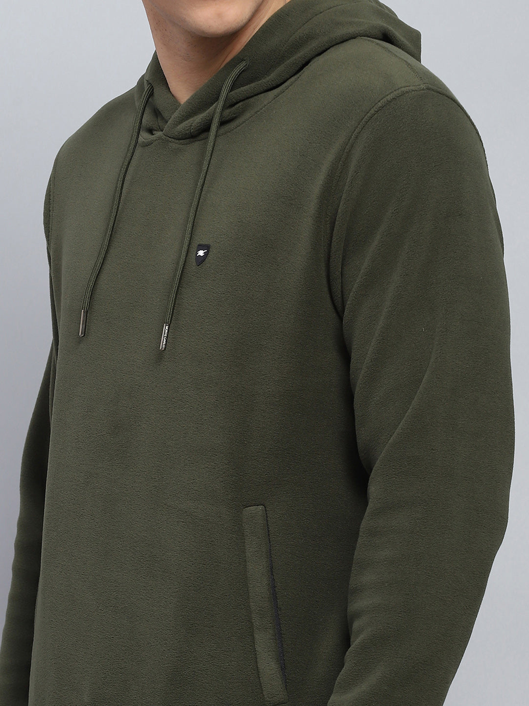 Men Green Solid Hooded Full Sleeve Winter Tracksuit