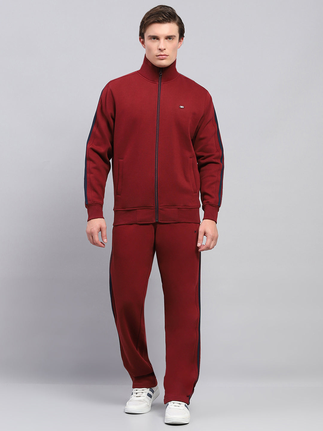 Men Maroon Solid Mock Neck Full Sleeve Winter Tracksuit