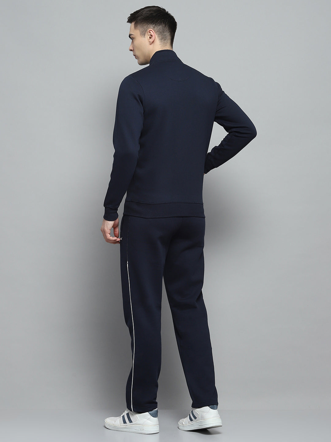 Men Navy Blue Solid Mock Neck Full Sleeve Winter Tracksuit