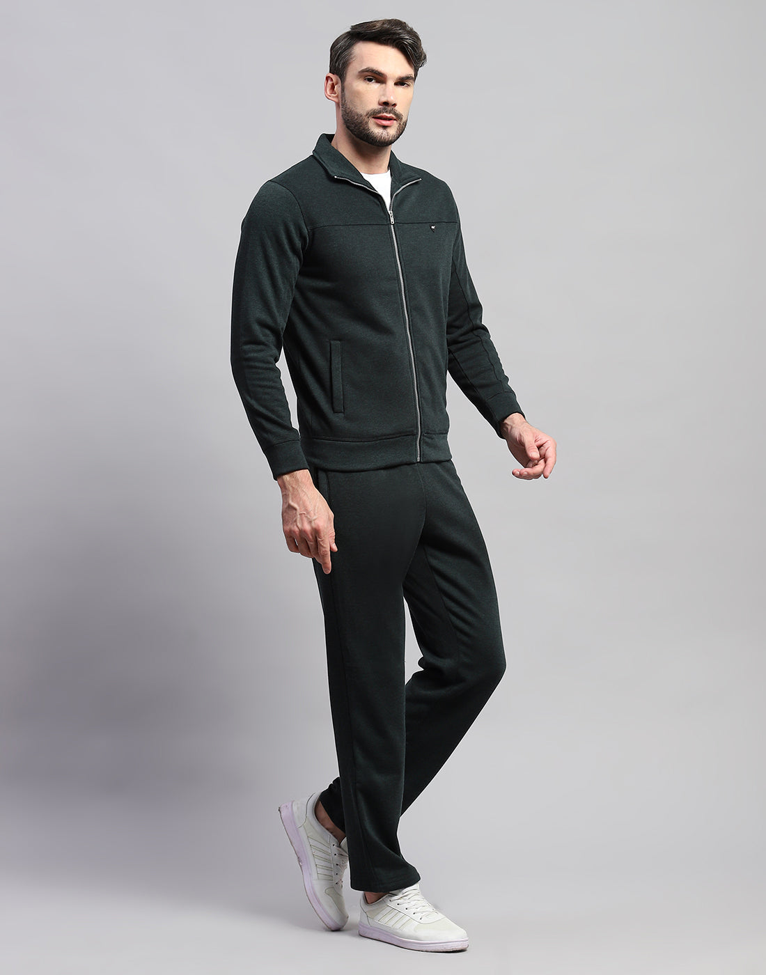 Men Green Solid Band Collar Full Sleeve Winter Tracksuit