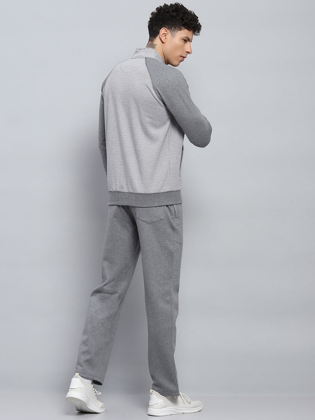 Men Grey Solid Mock Neck Full Sleeve Winter Tracksuit