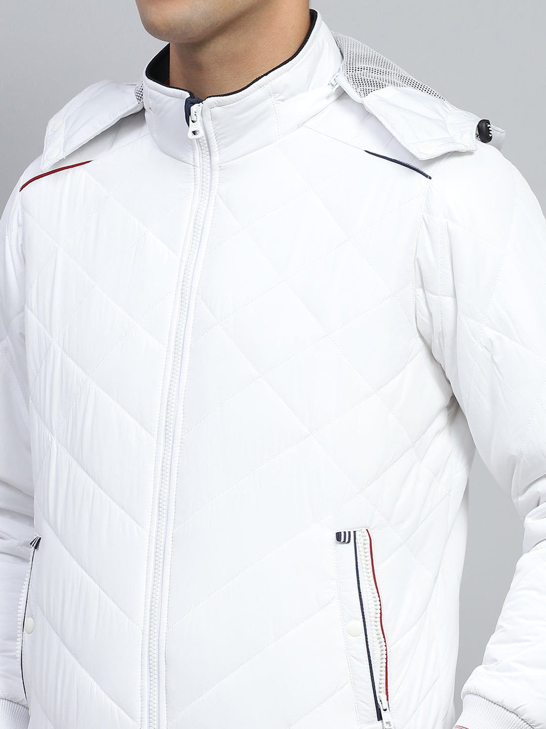 Men White Solid Hooded Full Sleeve Jacket