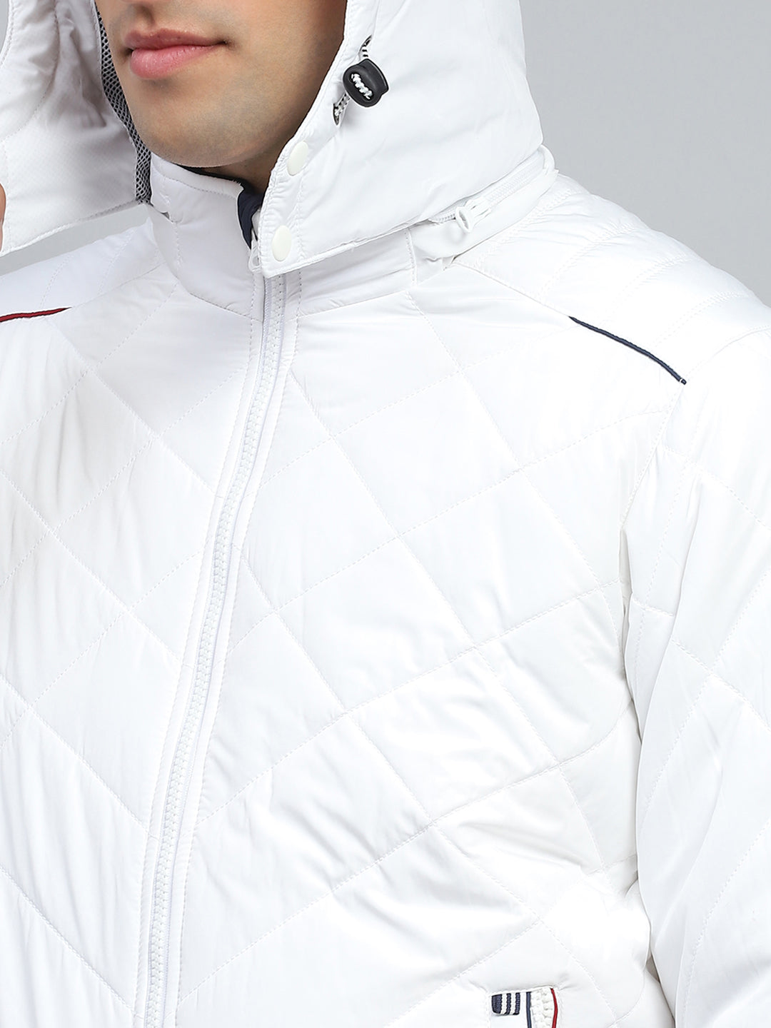 Men White Solid Hooded Full Sleeve Jacket