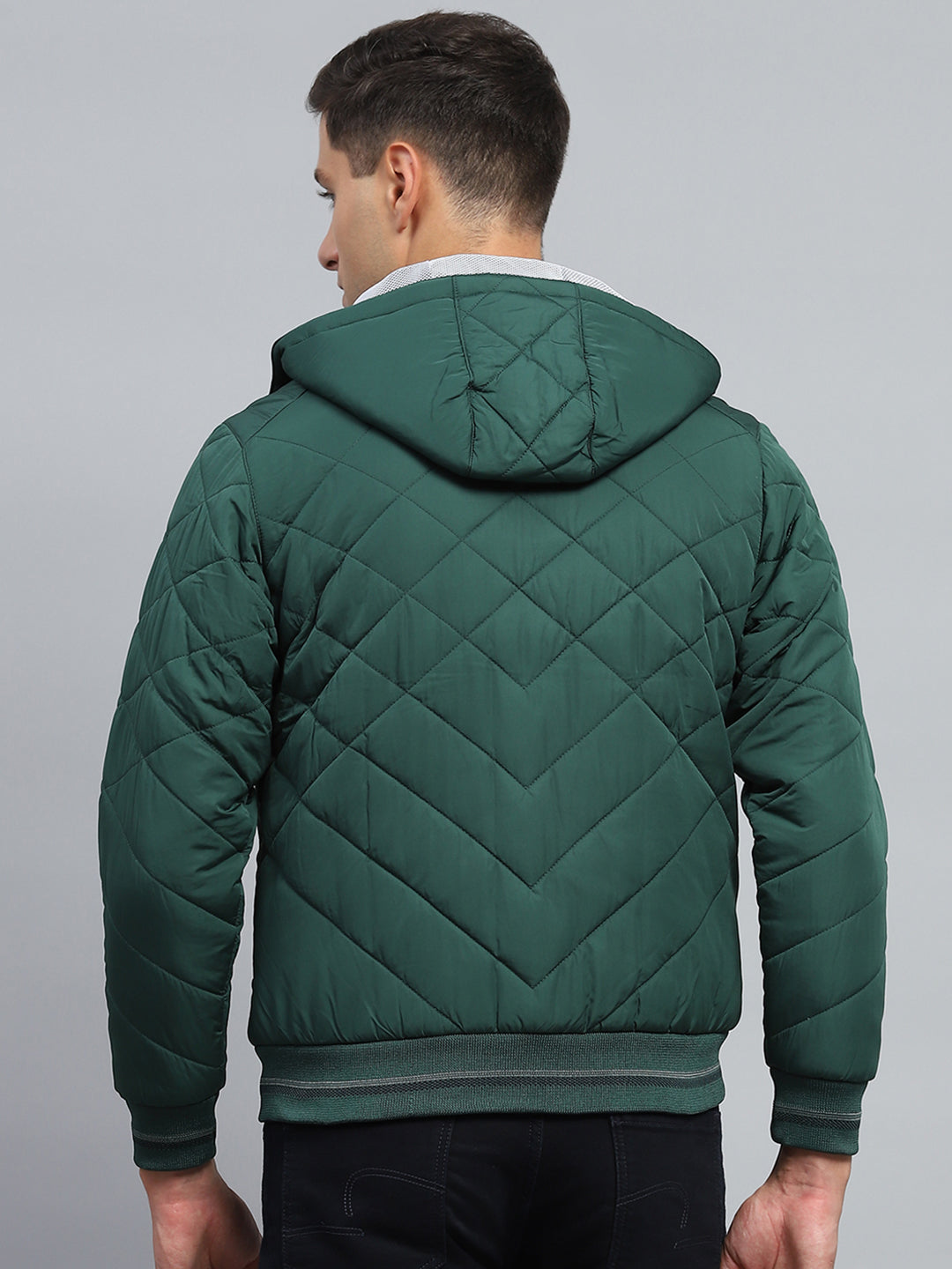 Men Green Solid Hooded Full Sleeve Jacket