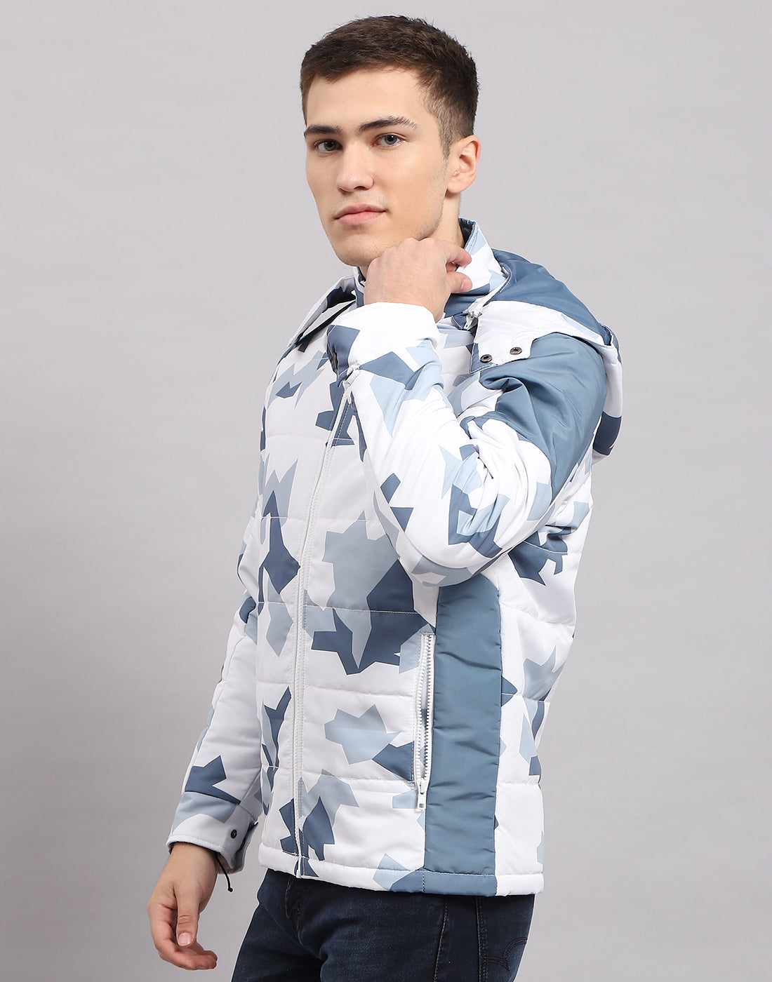 Men Multicolor Printed Hooded Full Sleeve Jacket