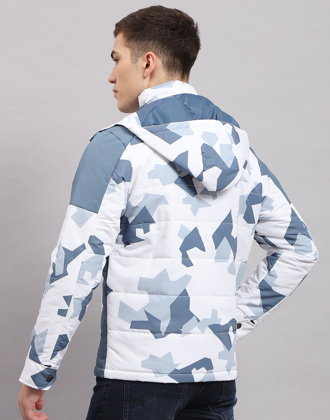 Men Multicolor Printed Hooded Full Sleeve Jacket