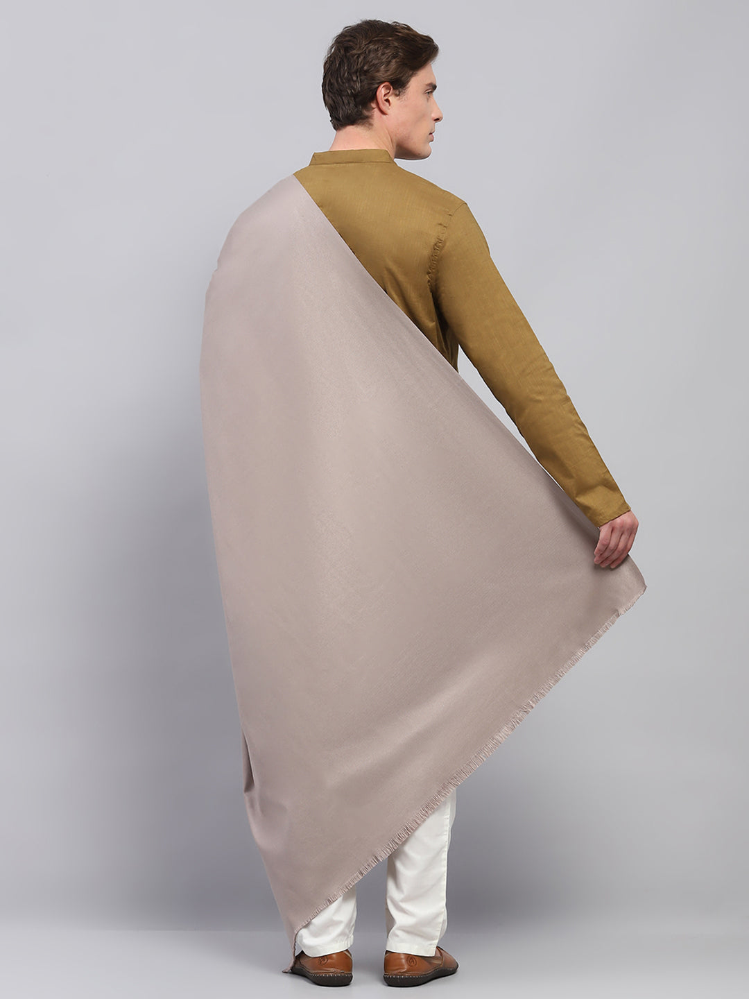 Men Grey Solid Lohi Shawl