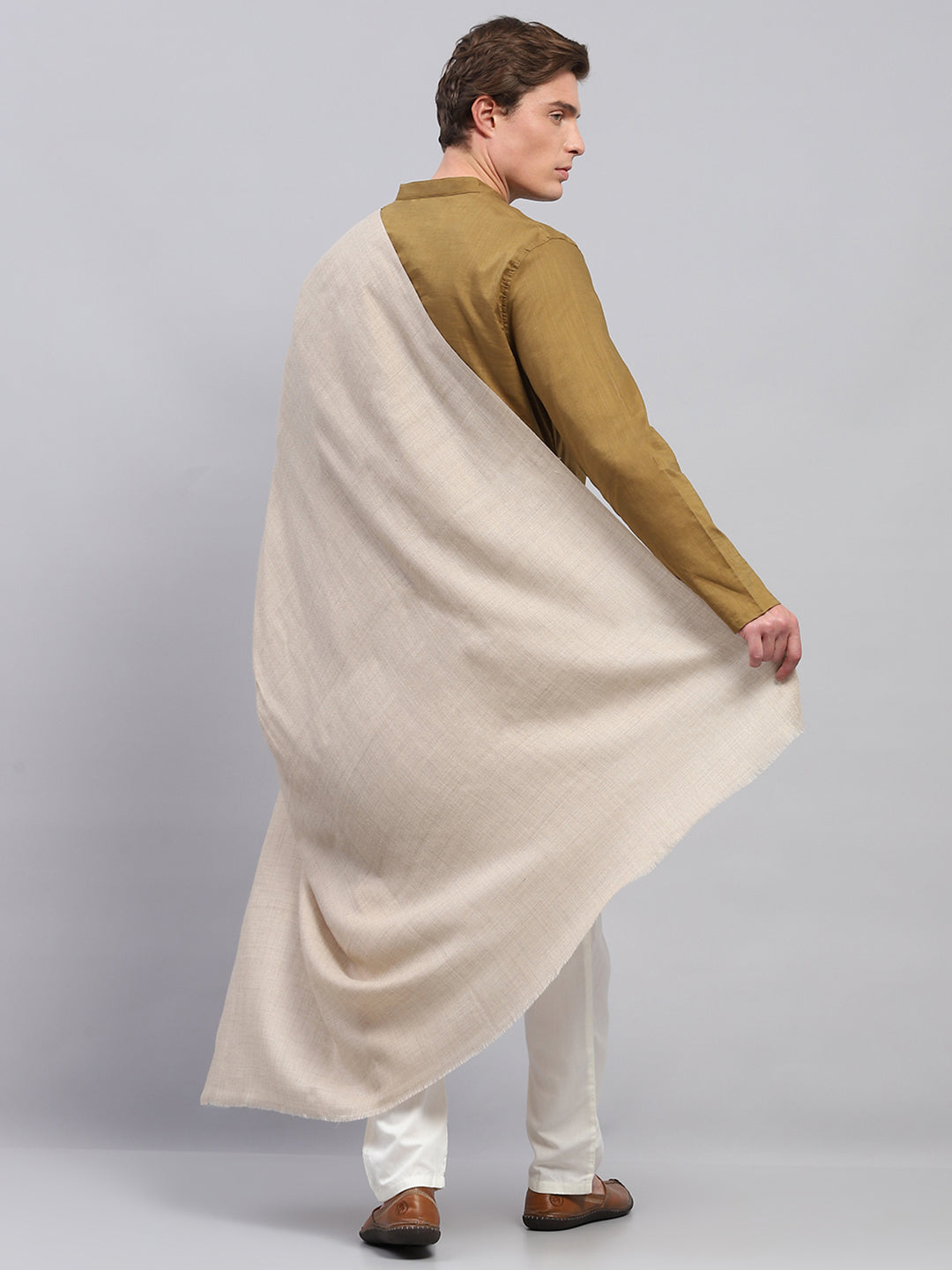 Men Beige Solid Lohi Shawl