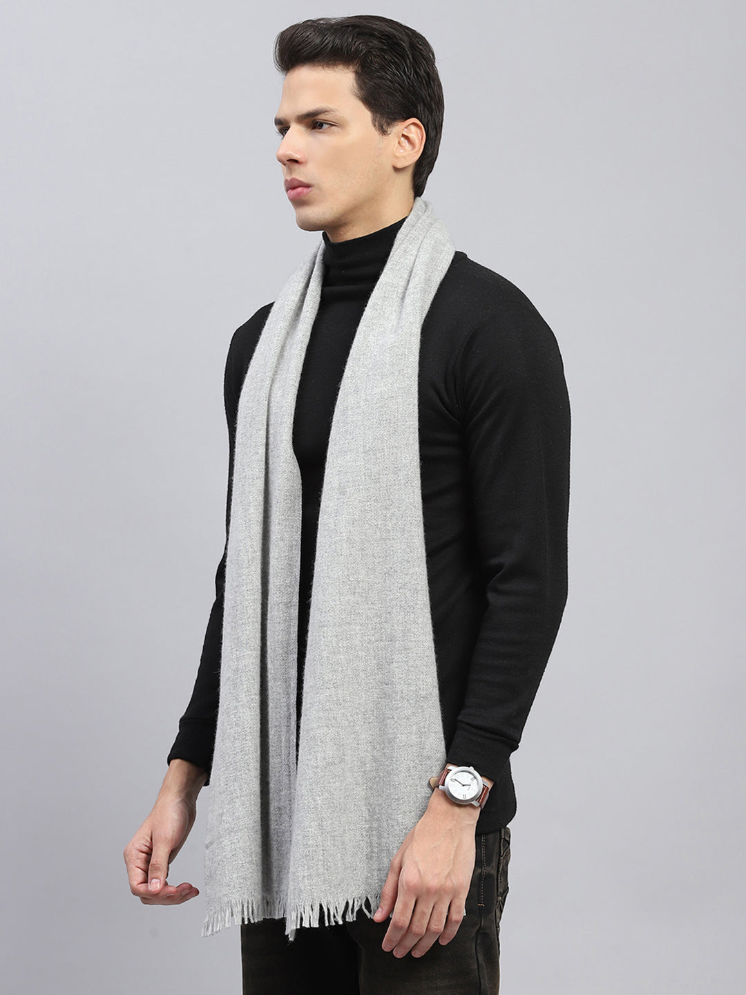 Men Grey Solid Muffler