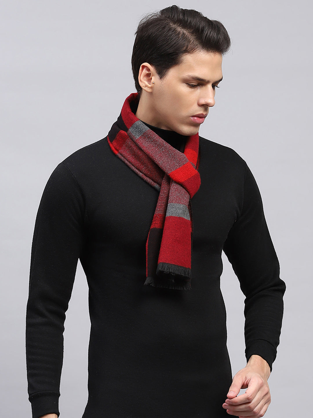 Men Maroon & Black Self Design Muffler