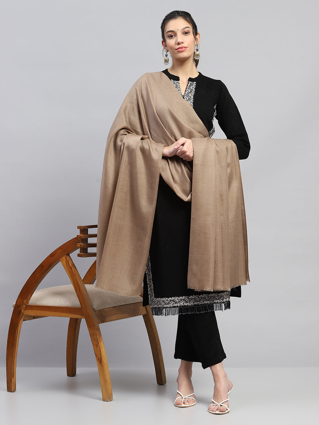 Women Beige Solid Reversible Shawl