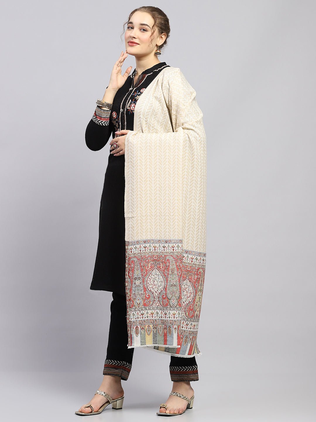 Women Multicolor Self Design Shawl