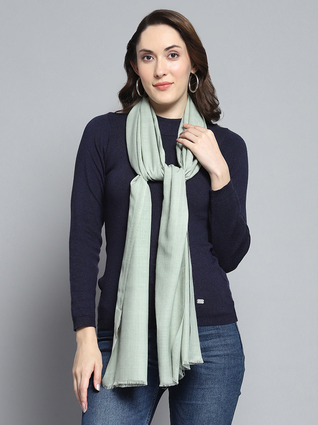 Women Green Solid Stole