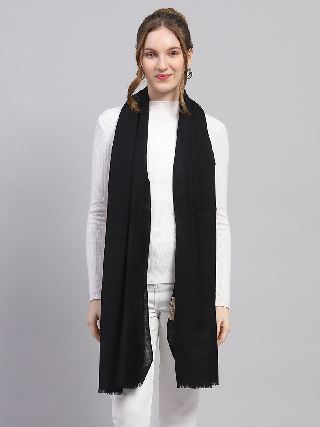 Women Black Solid Stole