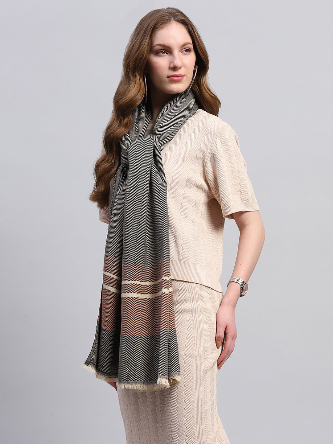 Women Grey Zig-Zag Stole