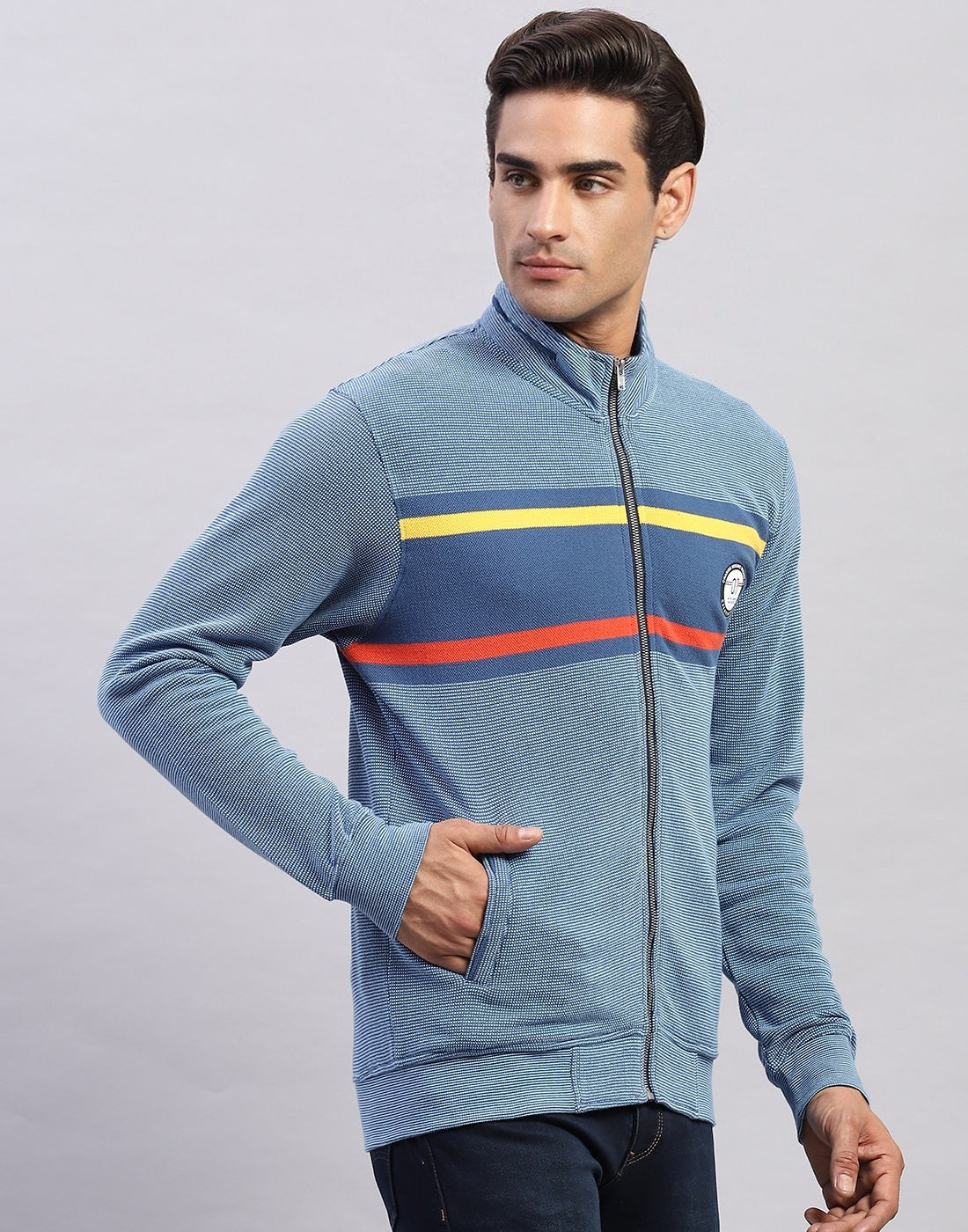 Men Blue Solid Mock Neck Full Sleeve Sweatshirt