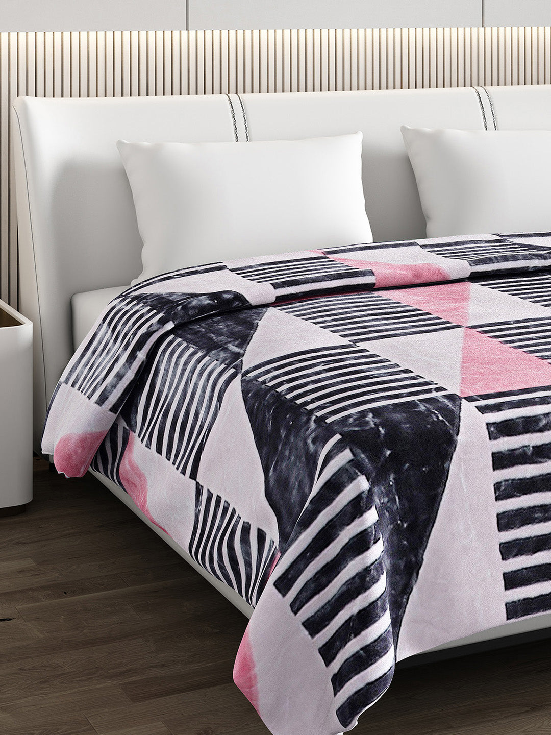 Printed Double Bed Blanket for Heavy Winter -3 Ply